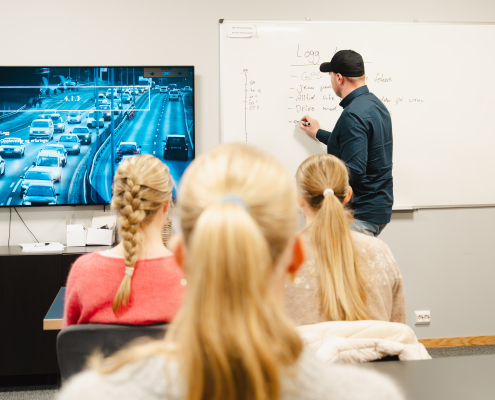 Undervisning i trafikalt grunnkurs pakke ved Randesund trafikkskole